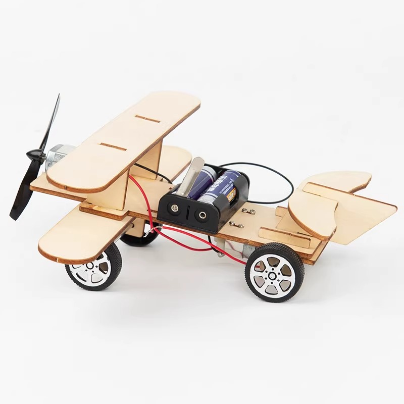 STEM Wooden Electric Biplane M - đánh giá và giá Kingdom Kids Education
